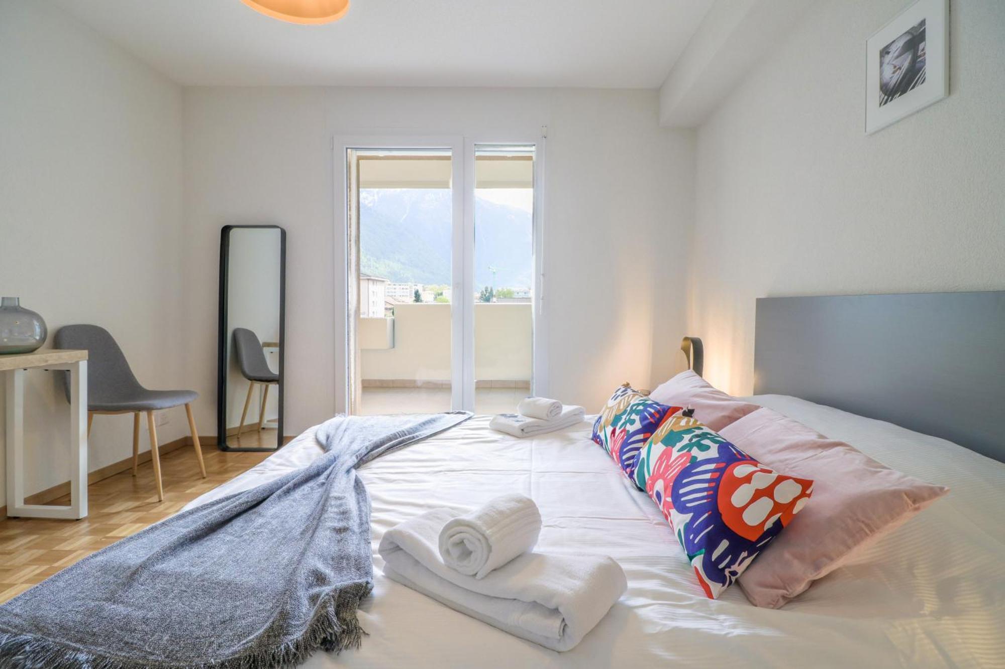 Modern Apartment Close To Martigny Train Station المظهر الخارجي الصورة